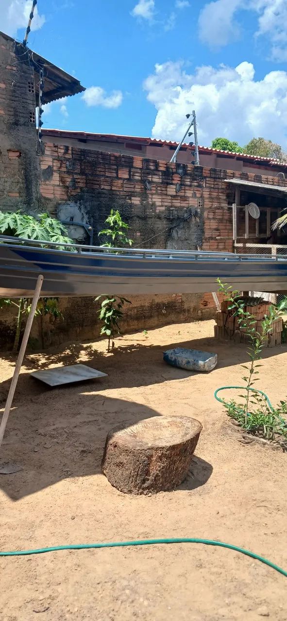 VENDE-SE CANOA DE ALUMÍNIO - BORDADO BAIXO - Foto 2