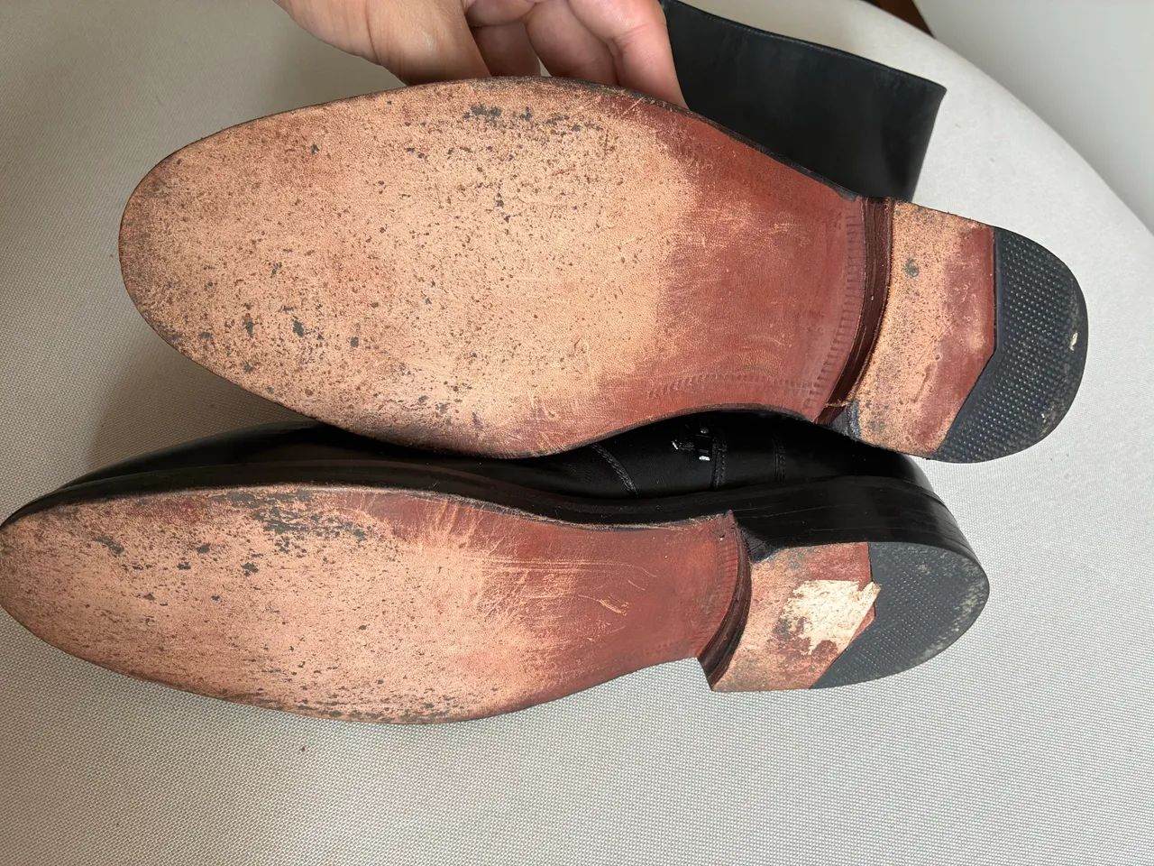 BOTAS - NORWICH SHOES -  COURO - 44 - muito bem conservadas - Foto 5