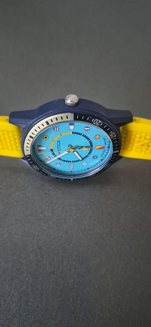 Relogio amarelo Nautica original - Foto 3