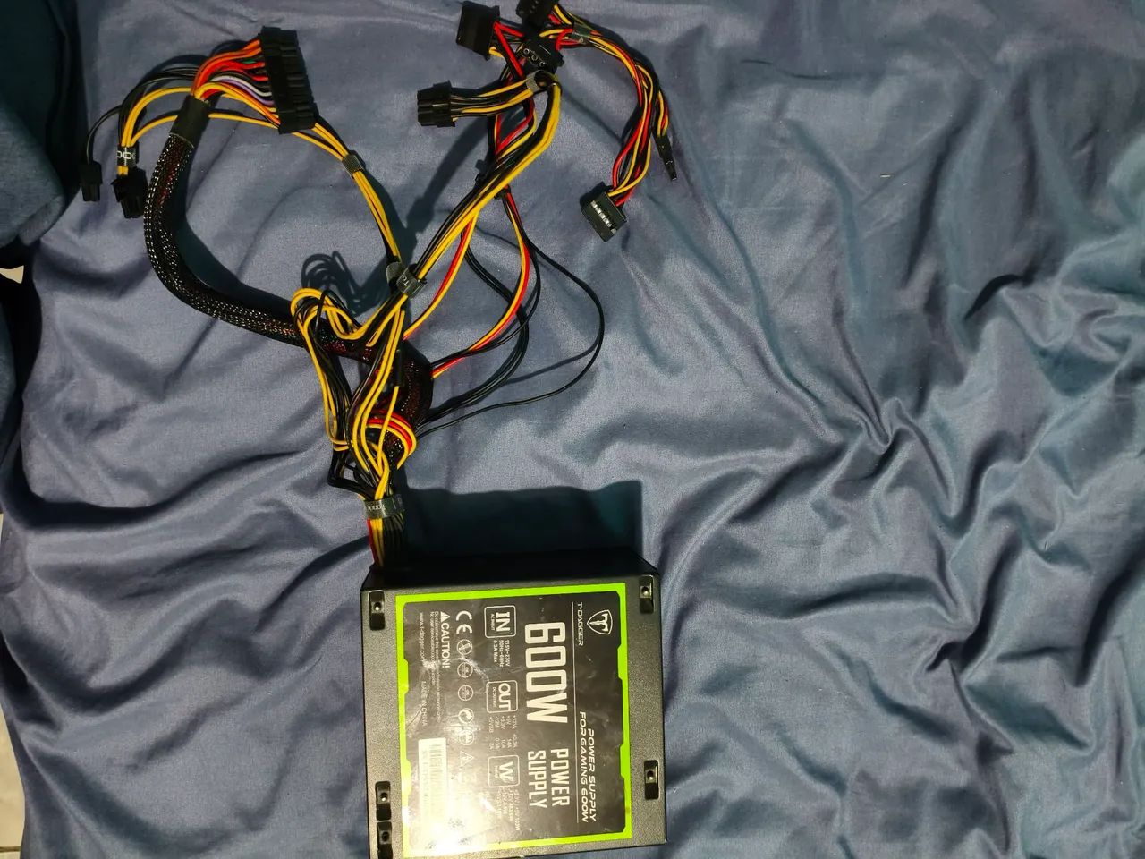 Fonte 600w t-dagger pra vender ligeiro  - Foto 2