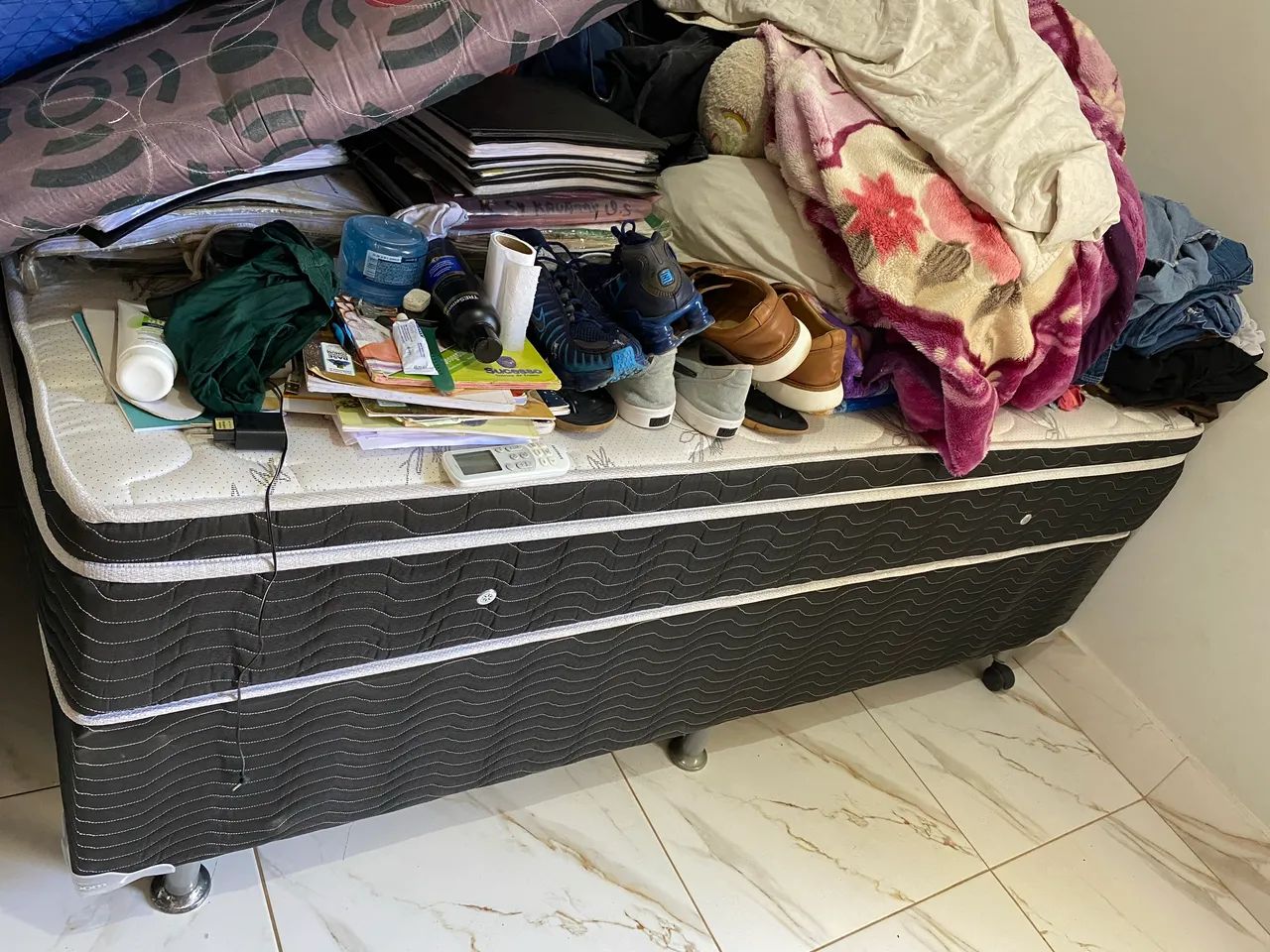 Cama e colchão de casal Ortobom - Foto 2