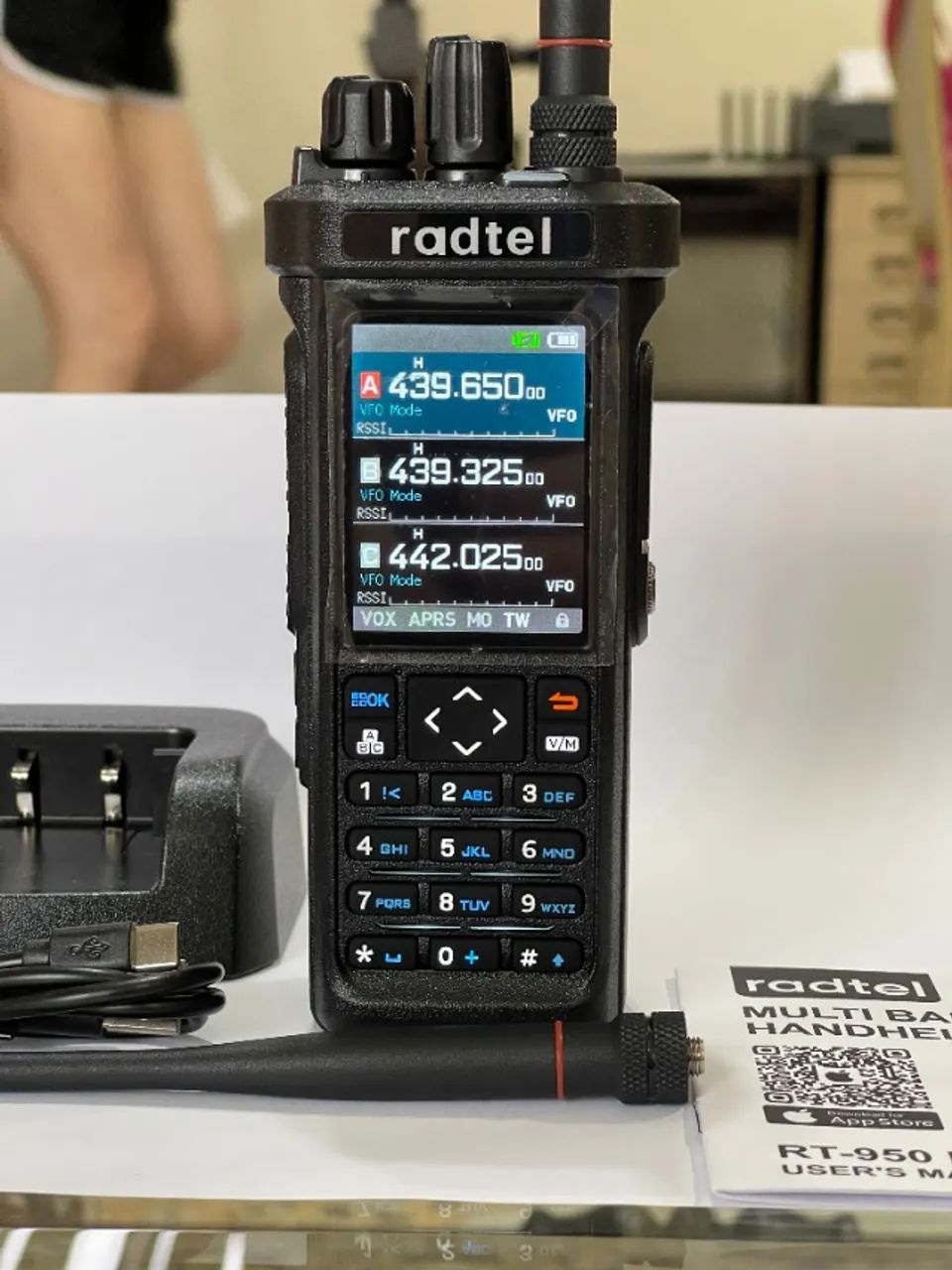 Rádio Radtel Rt-950 Pro + Cabo De Programação - No Brasil - Foto 3