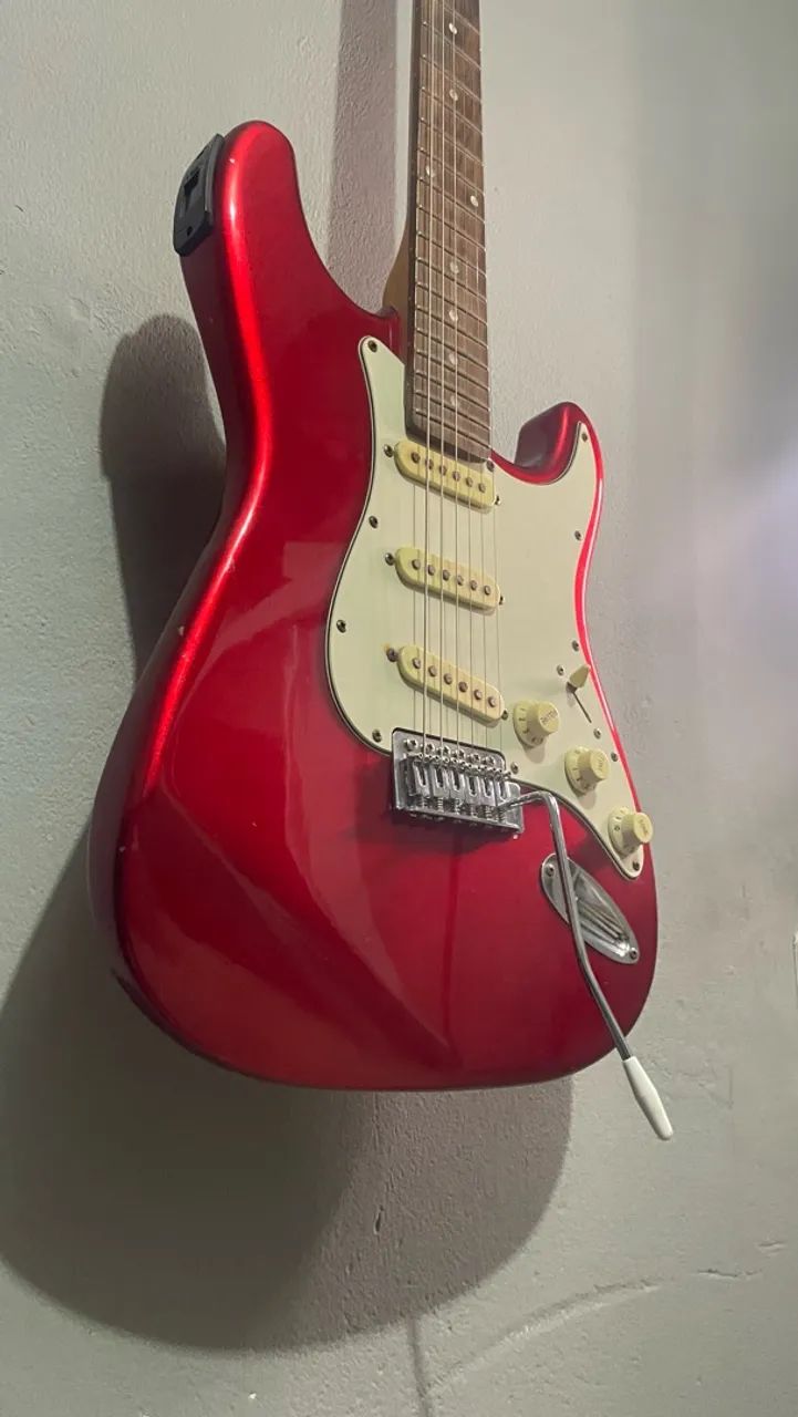 Guitarra Stratocaster Vermelha - Foto 2