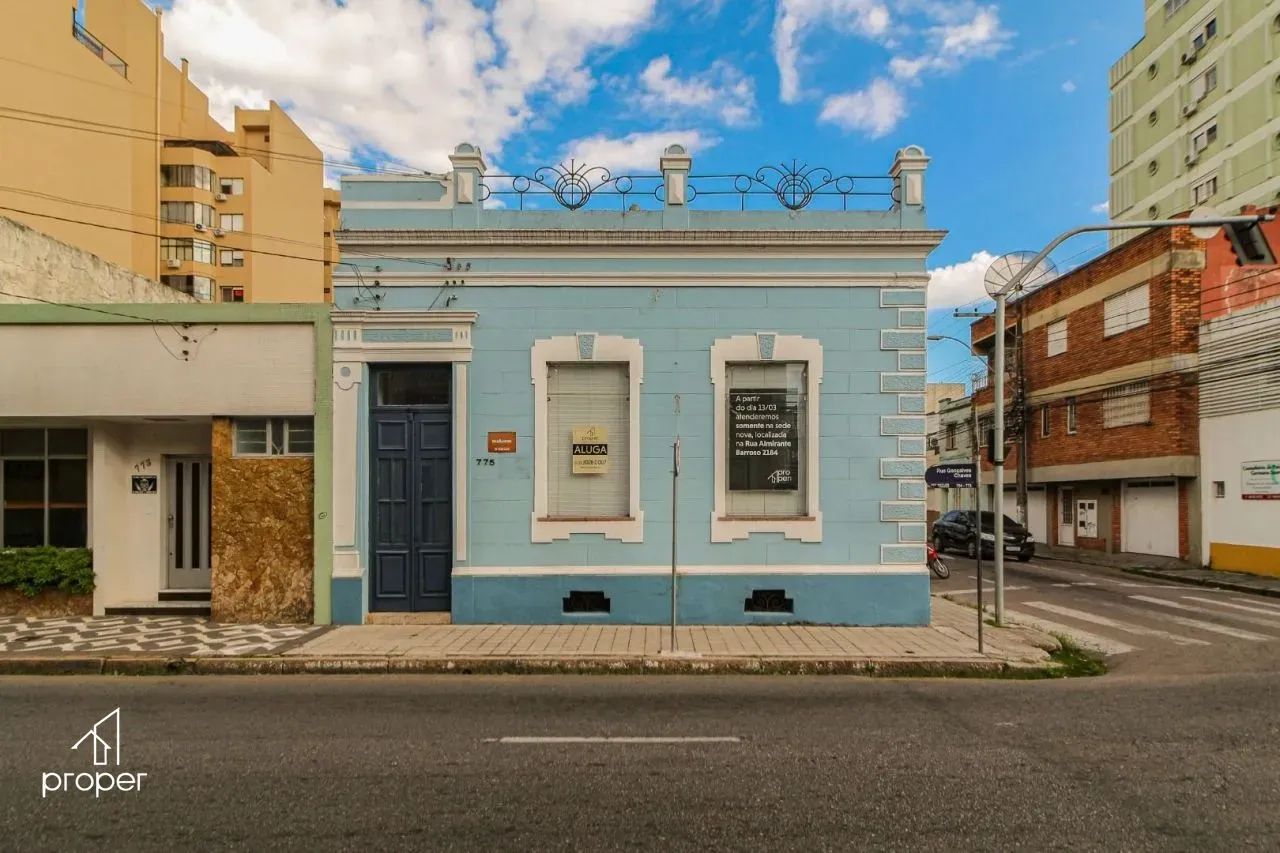 Prédio comercial para aluguel no Centro - Pelotas/RS