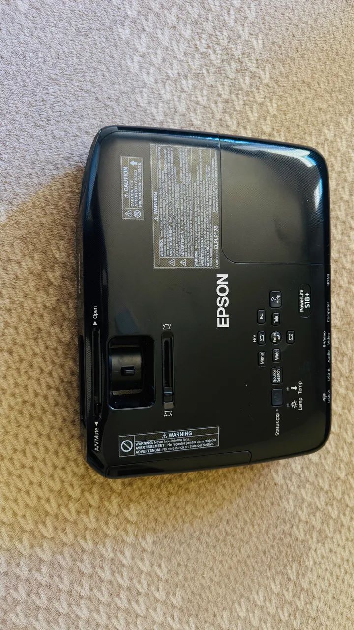 Epson powerlite s18+