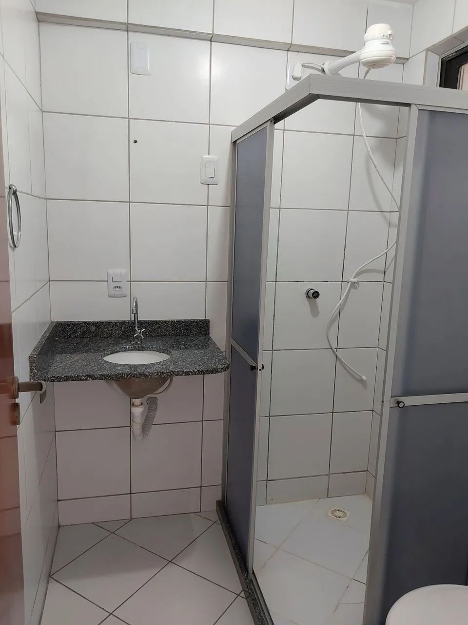 ALUGO APTO ÓTIMA LOCALIZAÇÃO  - Foto 4