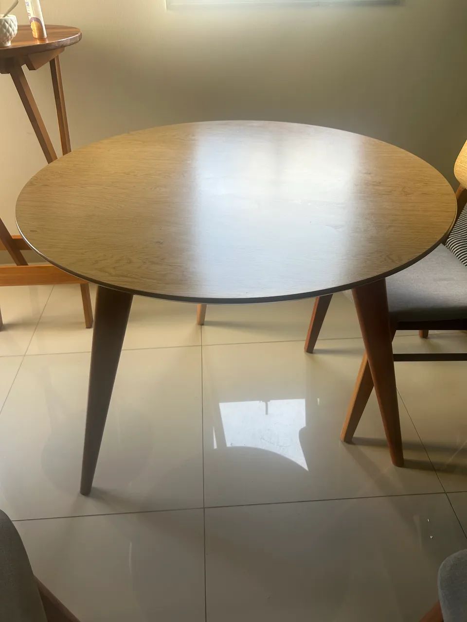 Conjunto de Mesa e cadeiras  - Foto 3