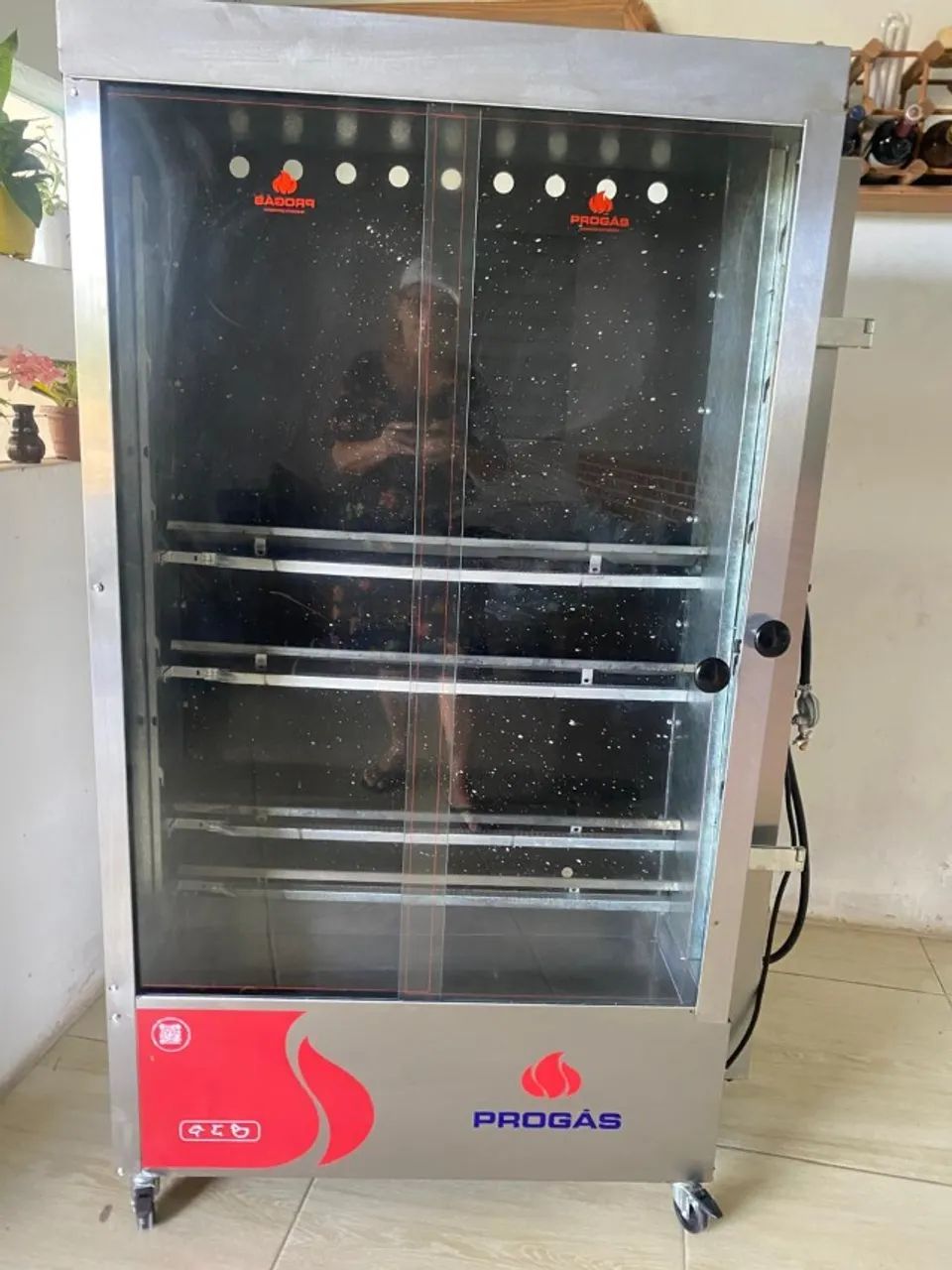 Prepare os  frango  suculentos e saborosos com essa maquina de assar frango semi nova   - Foto 3