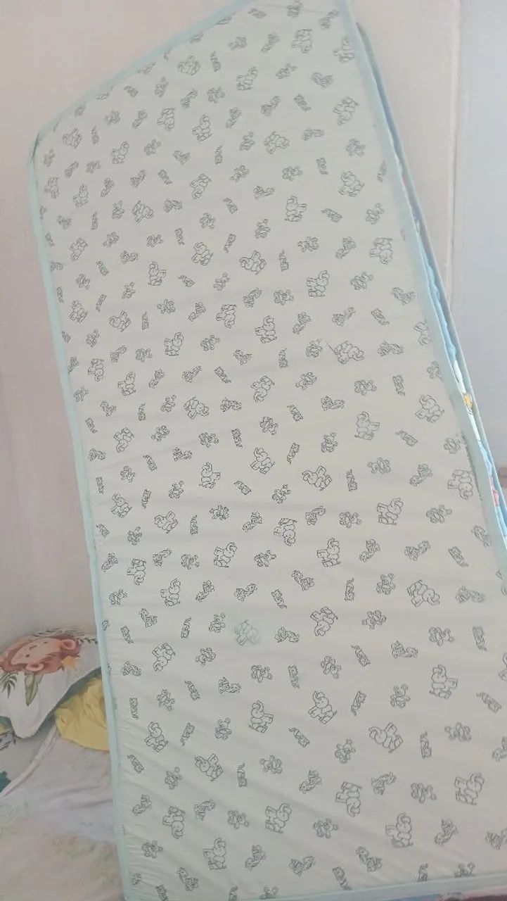Kit berço, colchão de berço e o berço  - Foto 3