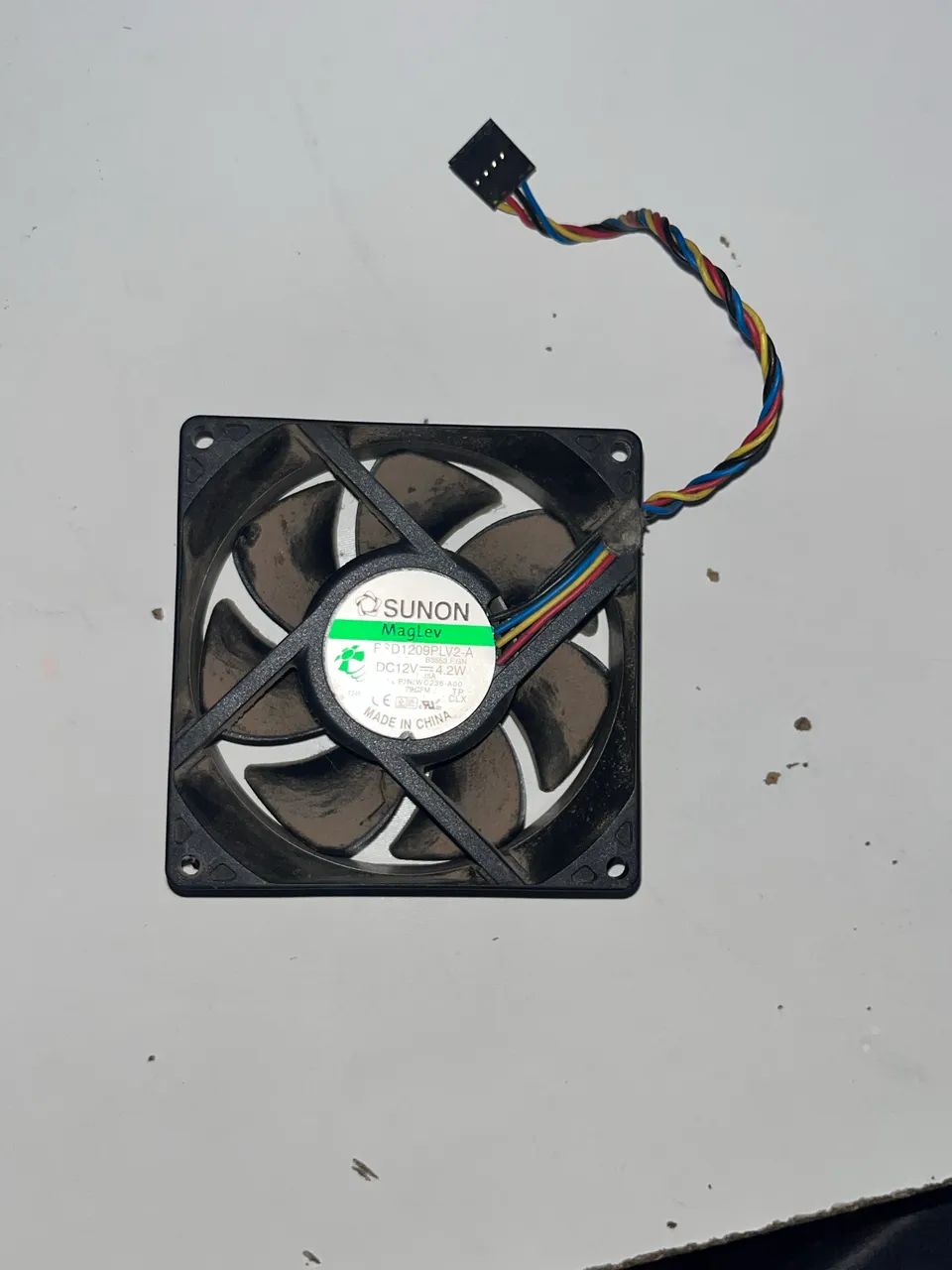 Cooler fan sunon 