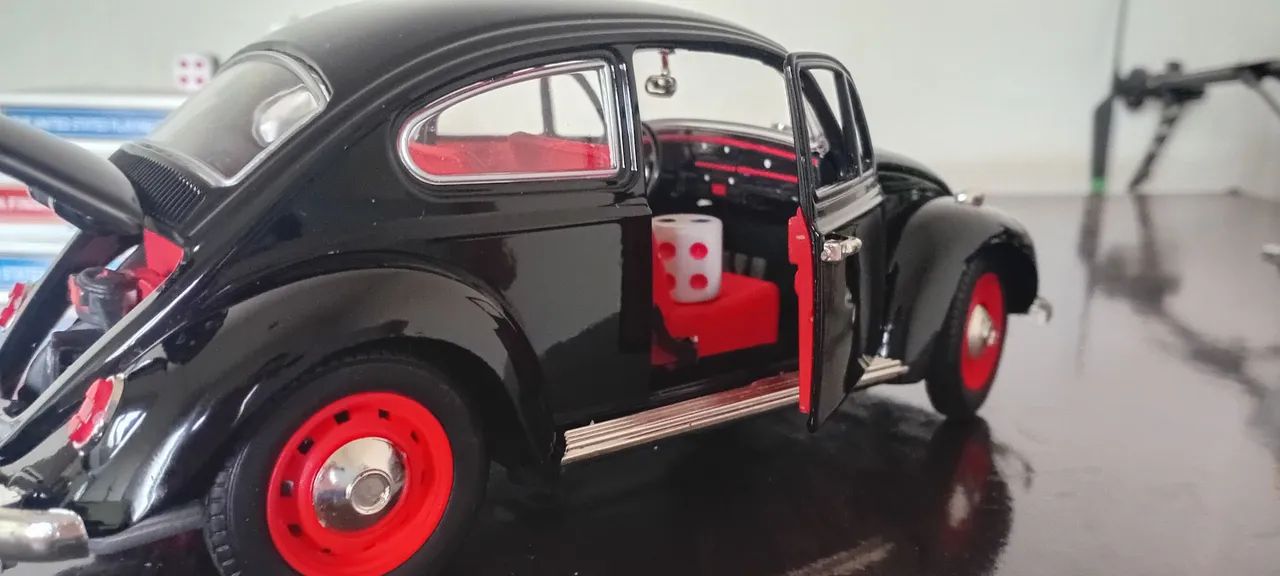 Miniatura fusca 1/18 com modificações  - Foto 3