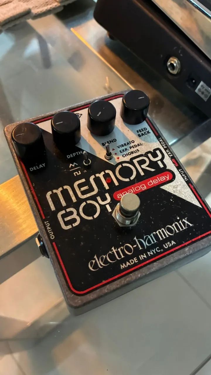 Pedal Electro-Harmonix Memory Boy Delay Analógico - Instrumentos