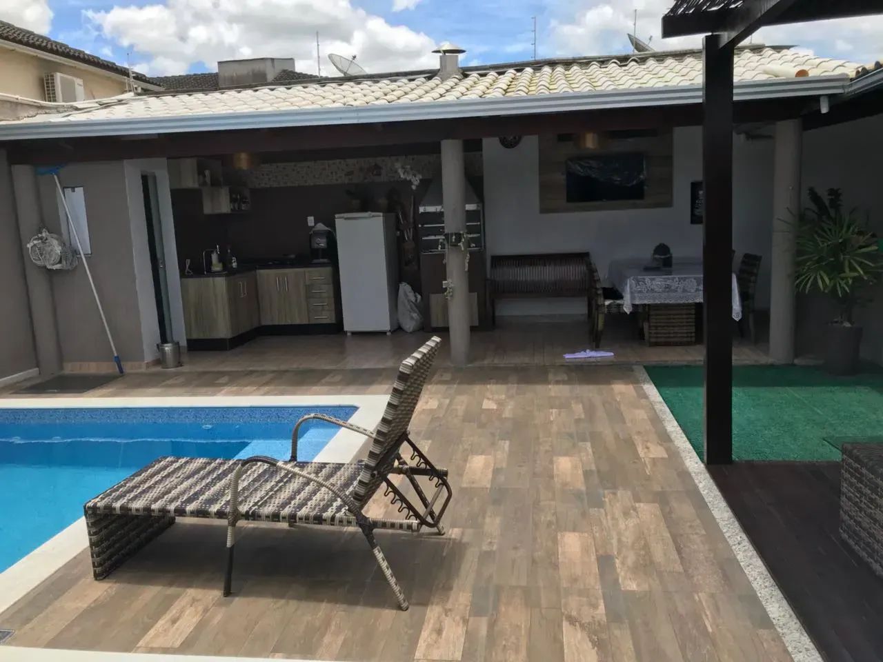 Vende Casa no Colonial - Foto 2