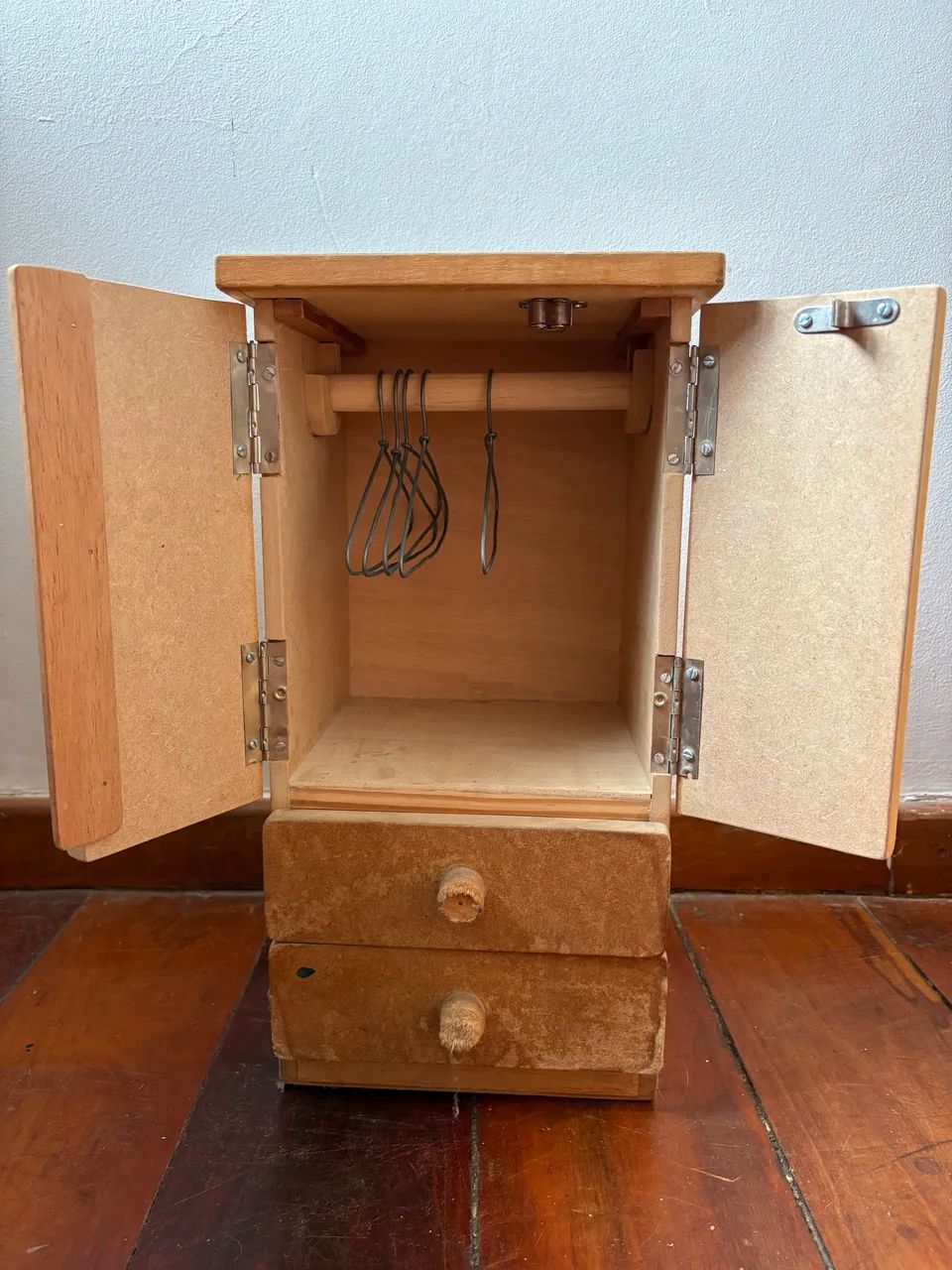 Guarda Roupa para Bonecas - Foto 2