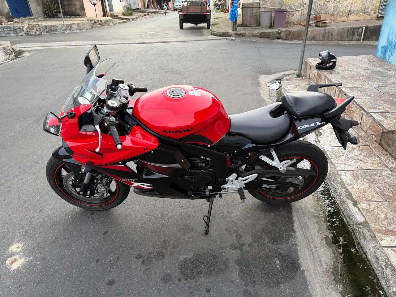 Comet 250 - Foto 2