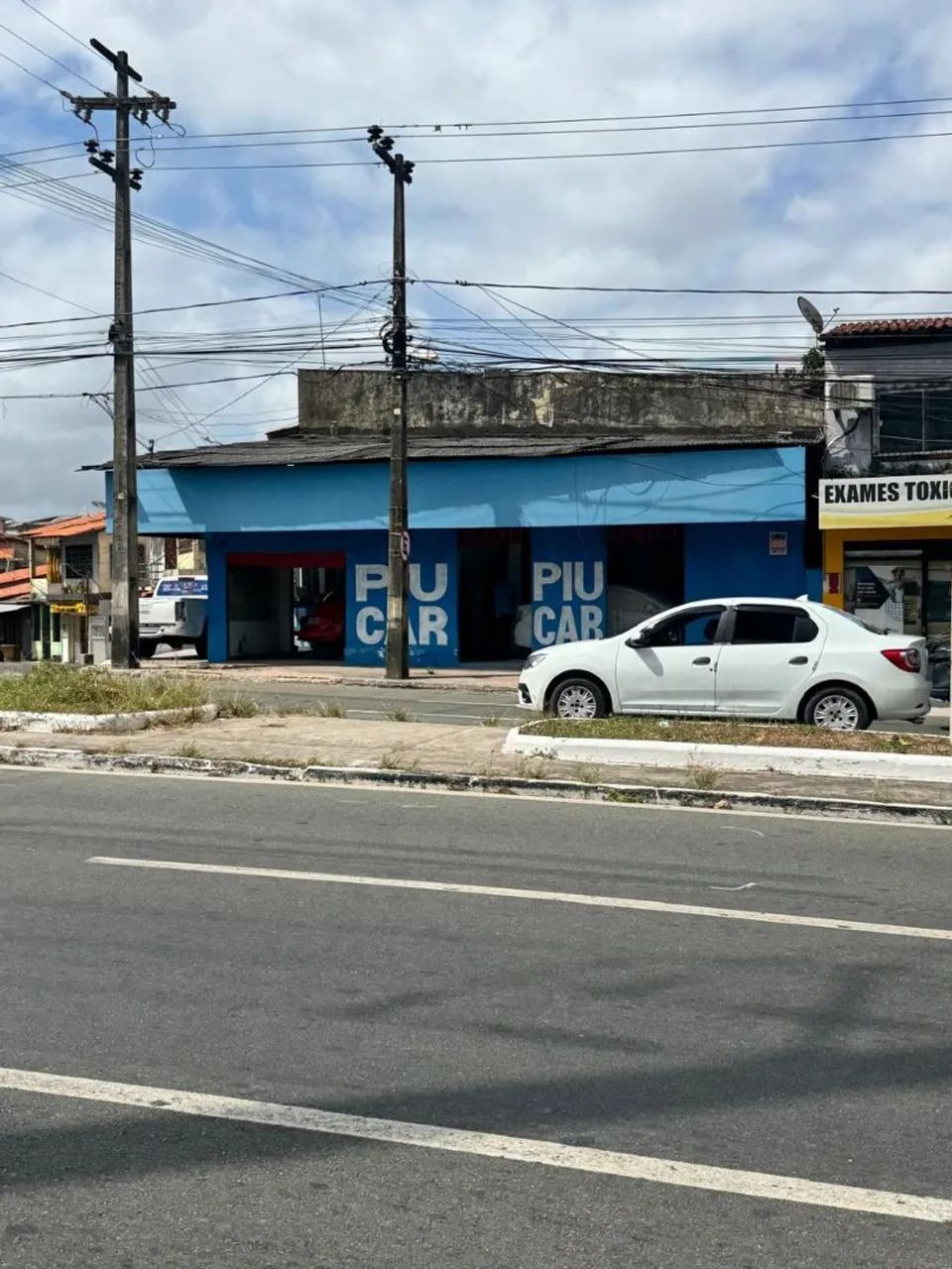 Ponto Comercial, Avenida Franceses 