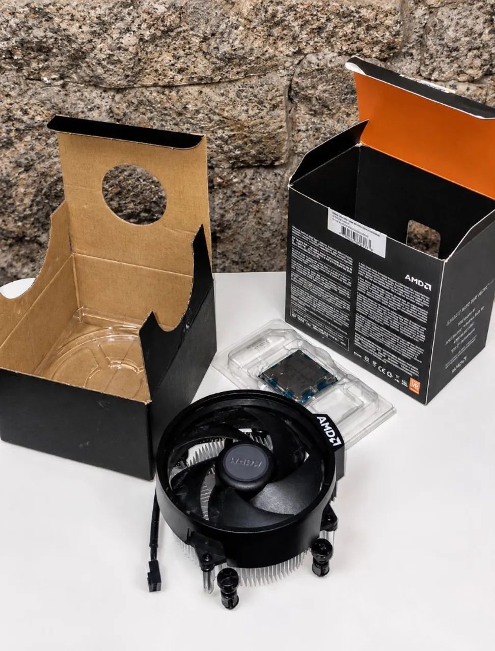 AMD Ryzen 5 8600G / Produto Original C/ Cooler Box + Nota Fiscal - Foto 5