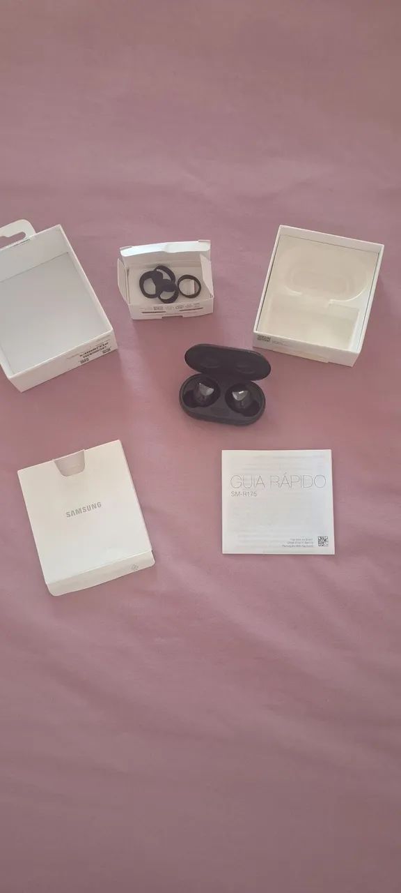 Fone de ouvido Samsung Galaxy Buds+ - Foto 4