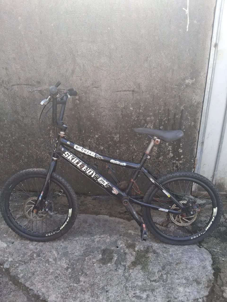 Vende-se bicicleta 