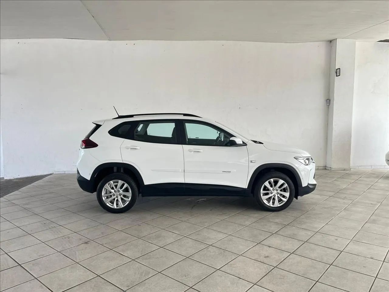 Tracker LTZ 1.0 Turbo 12V Flex AUT 2024 com 47.000 km - Foto 3