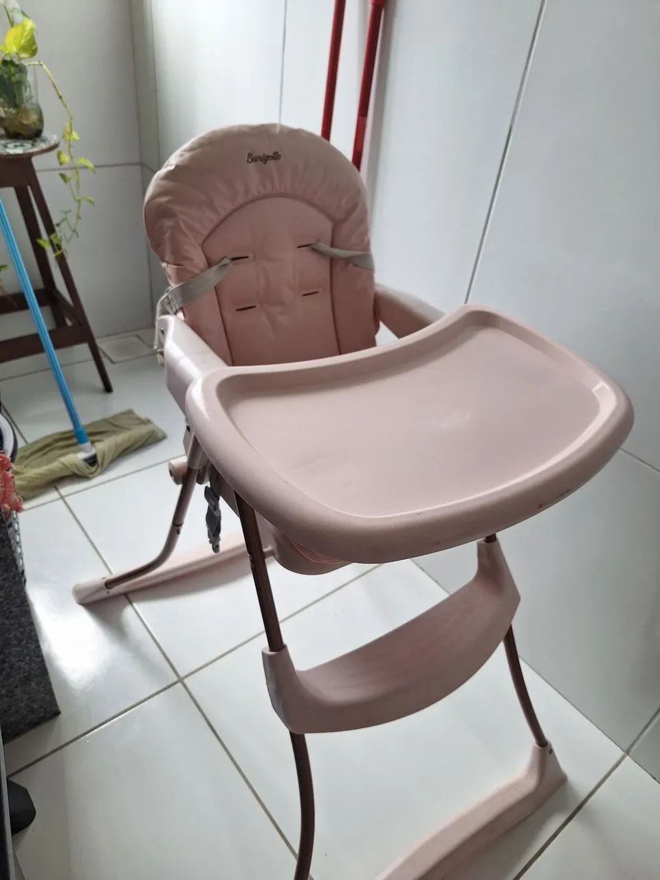Cadeira de alimentação para bebê 