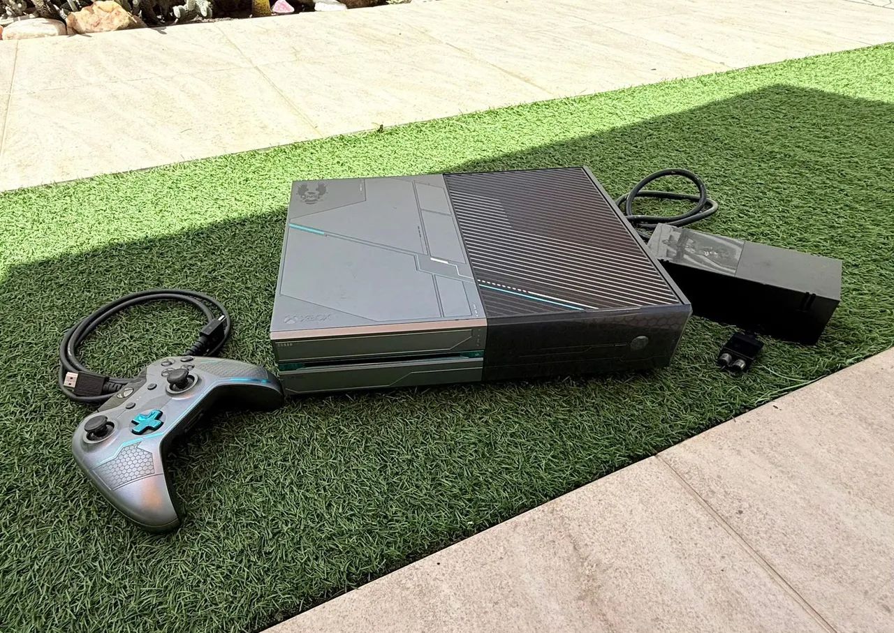Xbox One Fat - Edição Limitada Halo