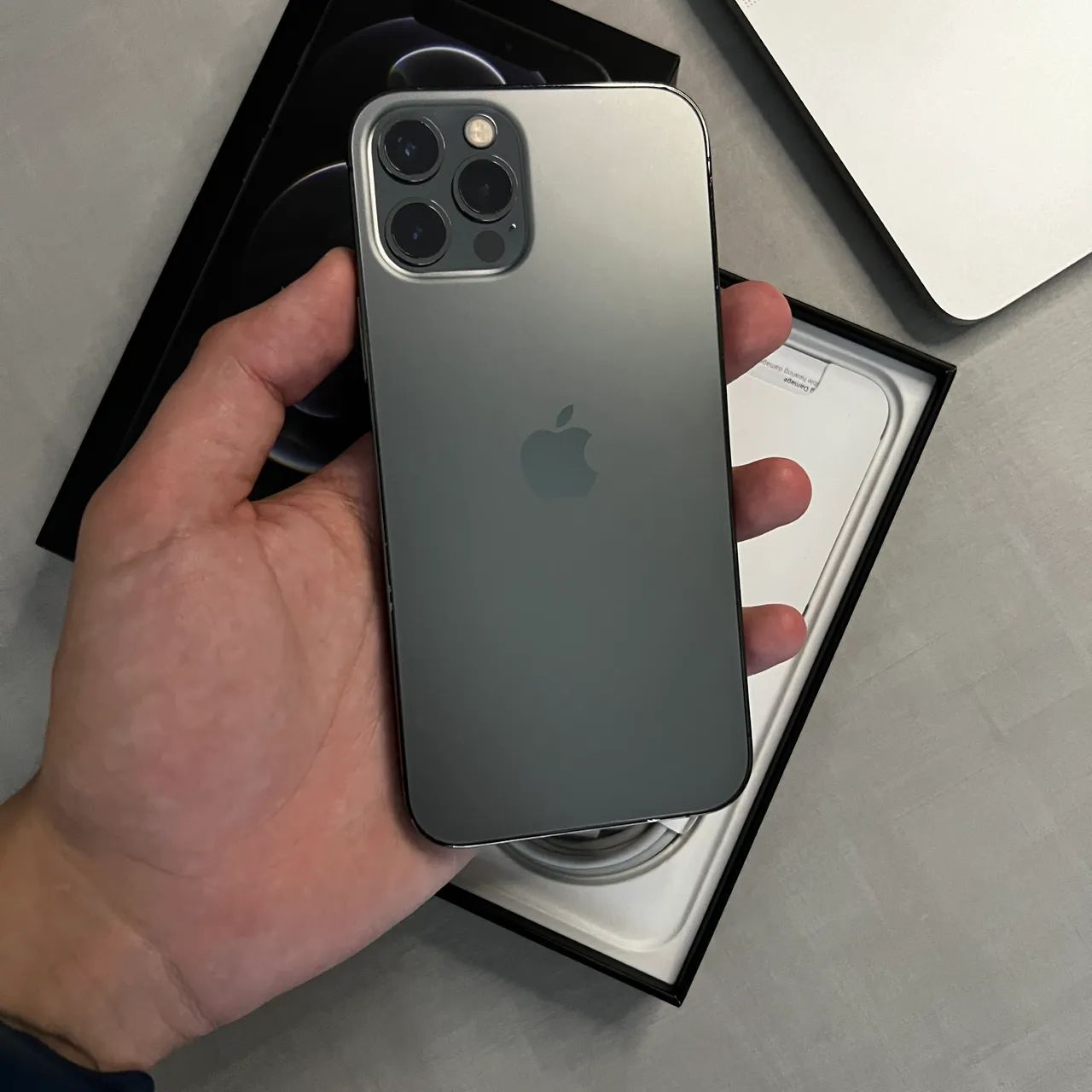 Vendo iPhone 12 Pro