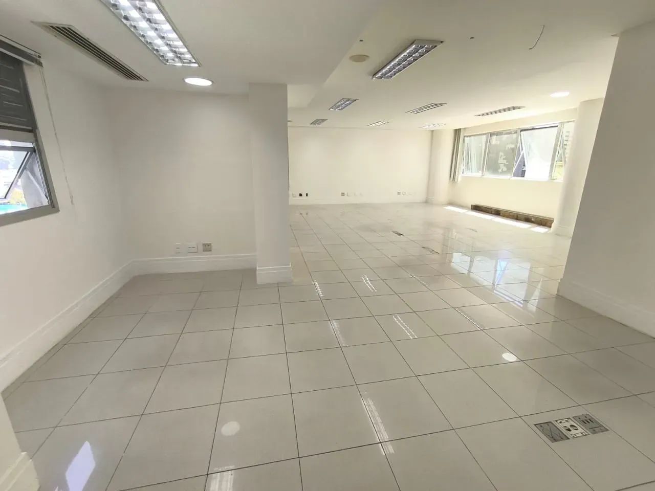 EDIFÍCIO PETRO TOWER, Sala para locação com 210 m² em Enseada do Suá - Vitória - ES - Foto 5