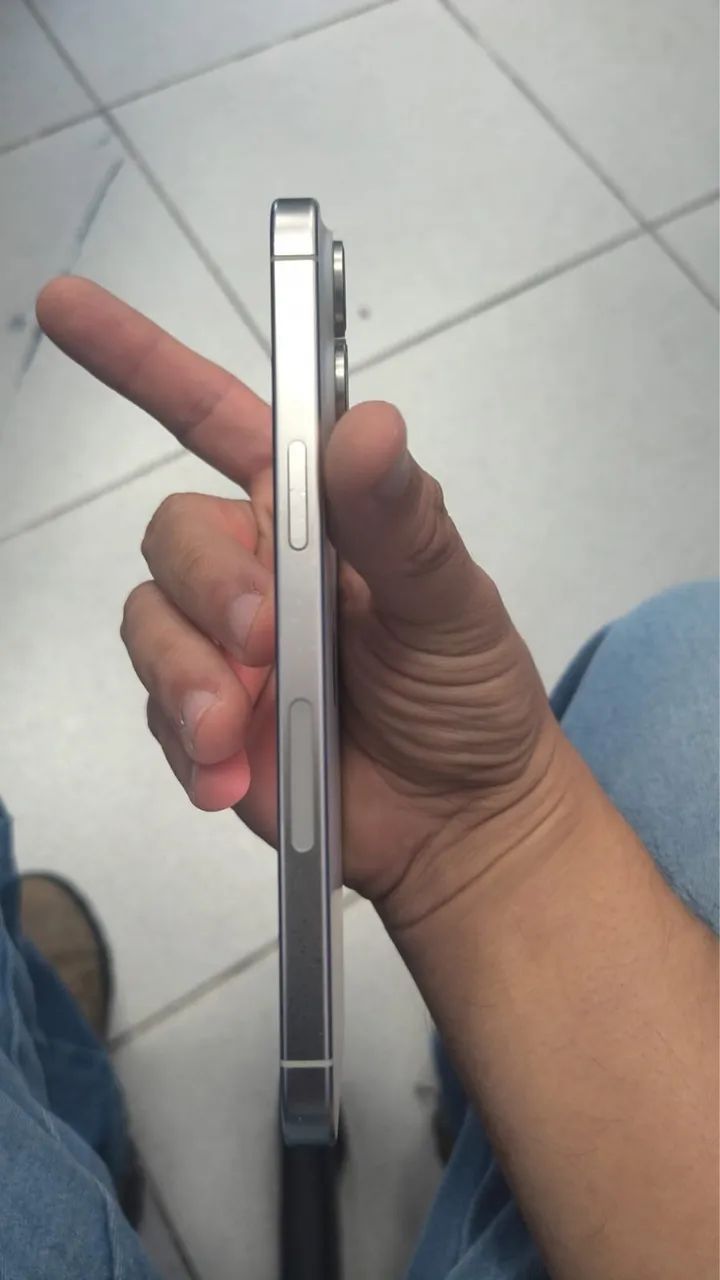 iPhone 15 pró Max  - Foto 3