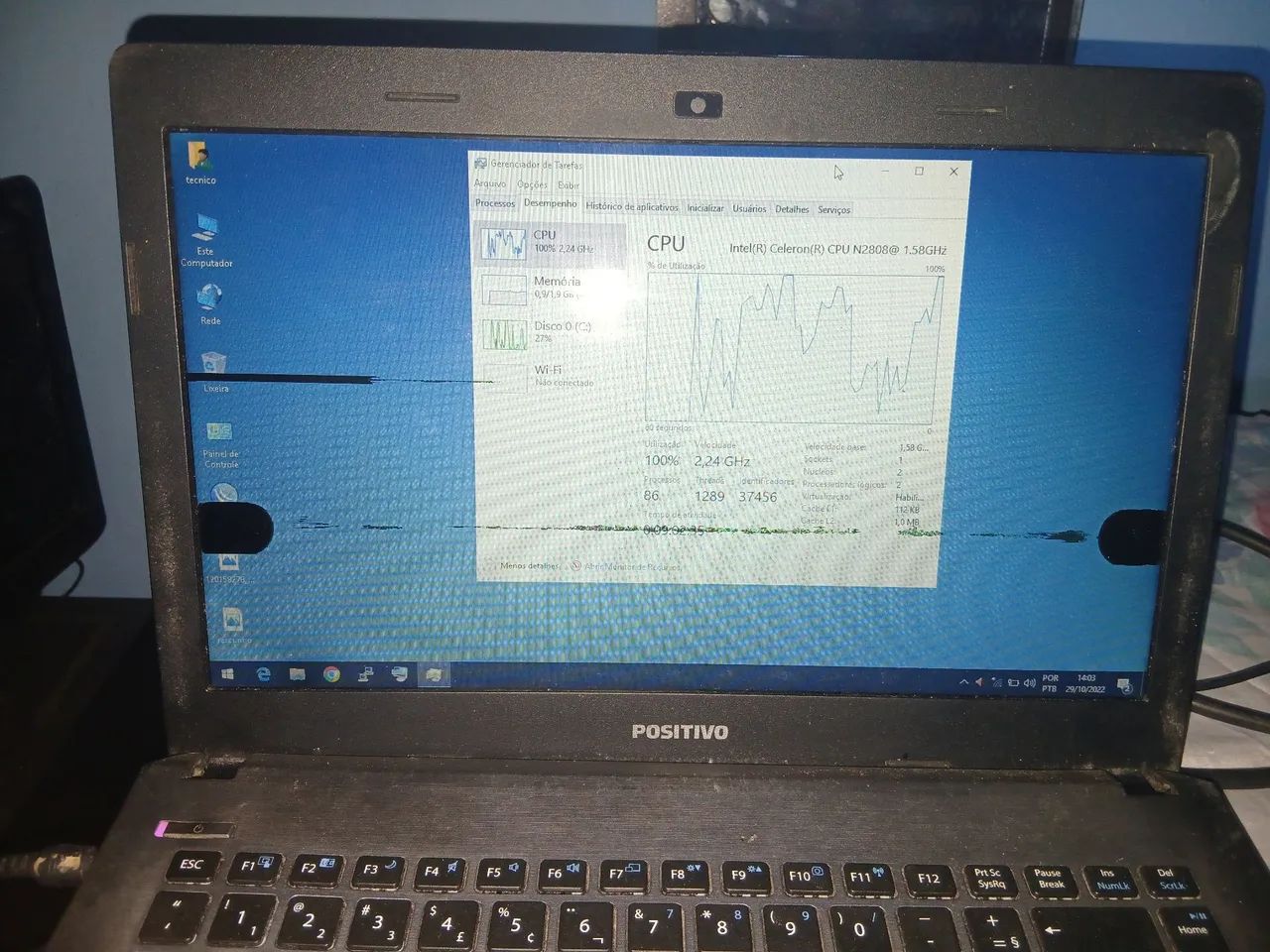 Notebook positivo funcionando!!! Porém com a carcaça da tela quebrada e algumas manchas - Foto 2