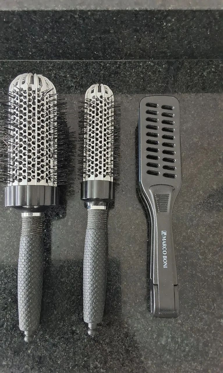 Vendo 3 escova profissionais pra salão 