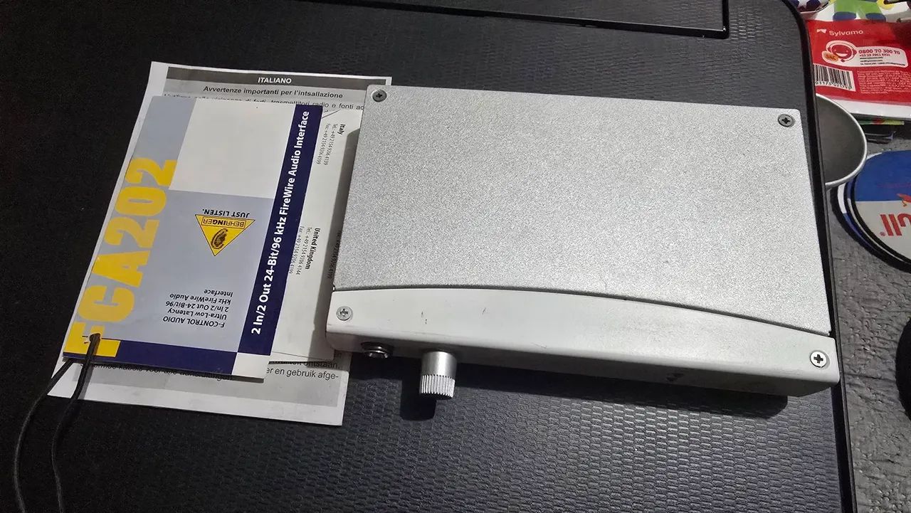Interface Behringer Firewire 2 canais - Foto 3
