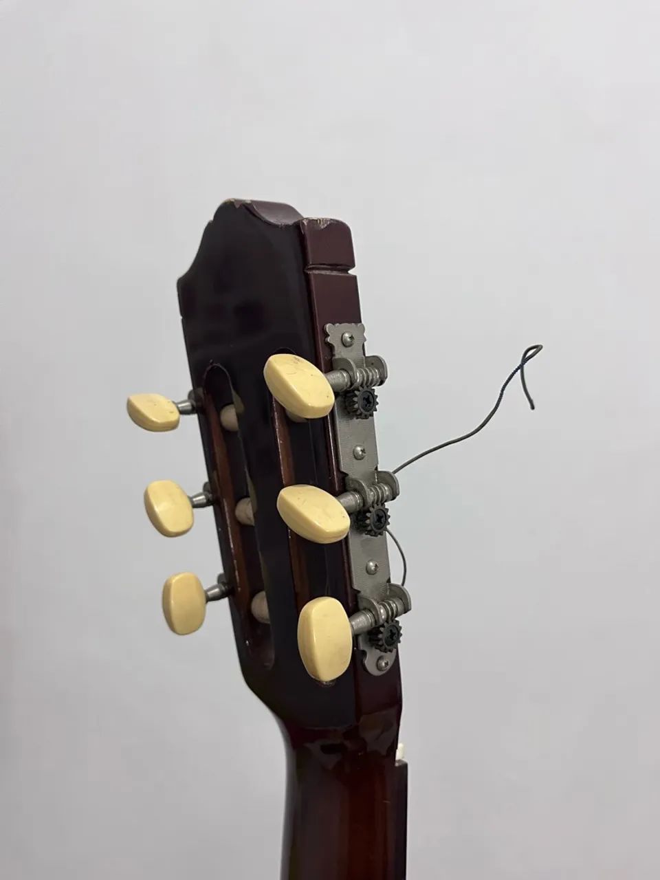 Violão Clássico YAMAHA Super Conservado  - Foto 3