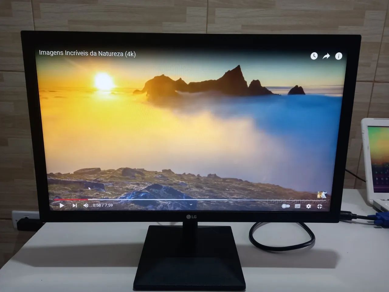 Monitor LG 20 polegadas led entradas HDMI e VGA usado!!! - Foto 5