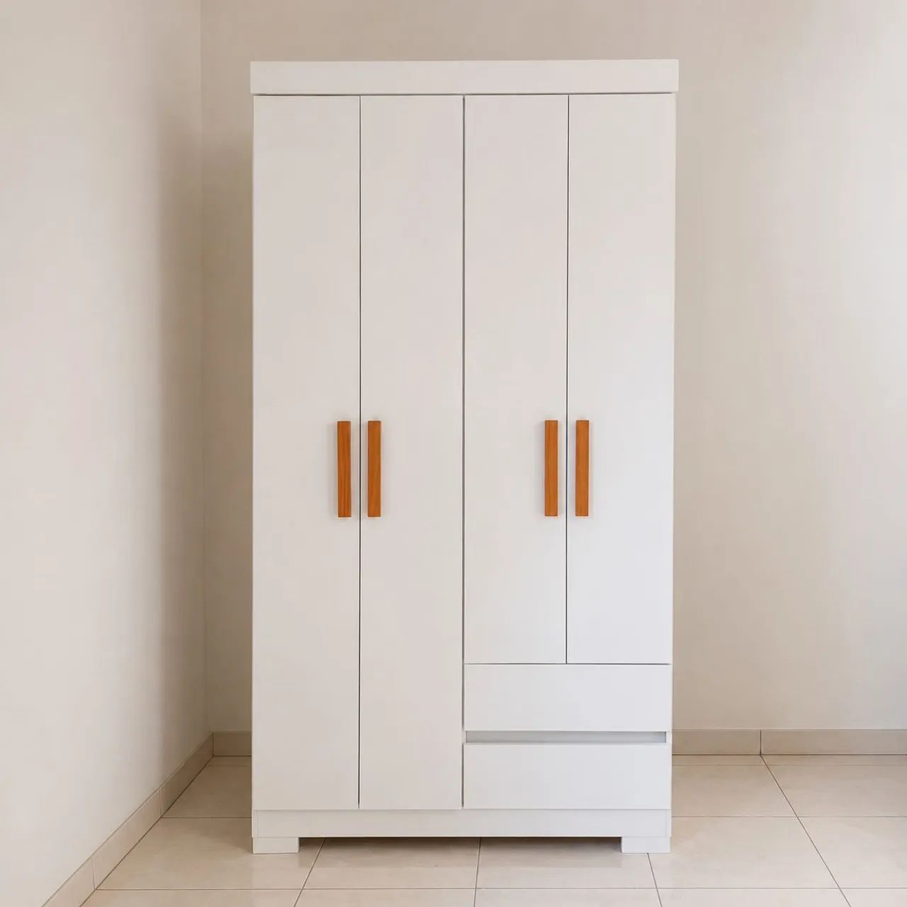Roupeiro 4 portas São Luis 