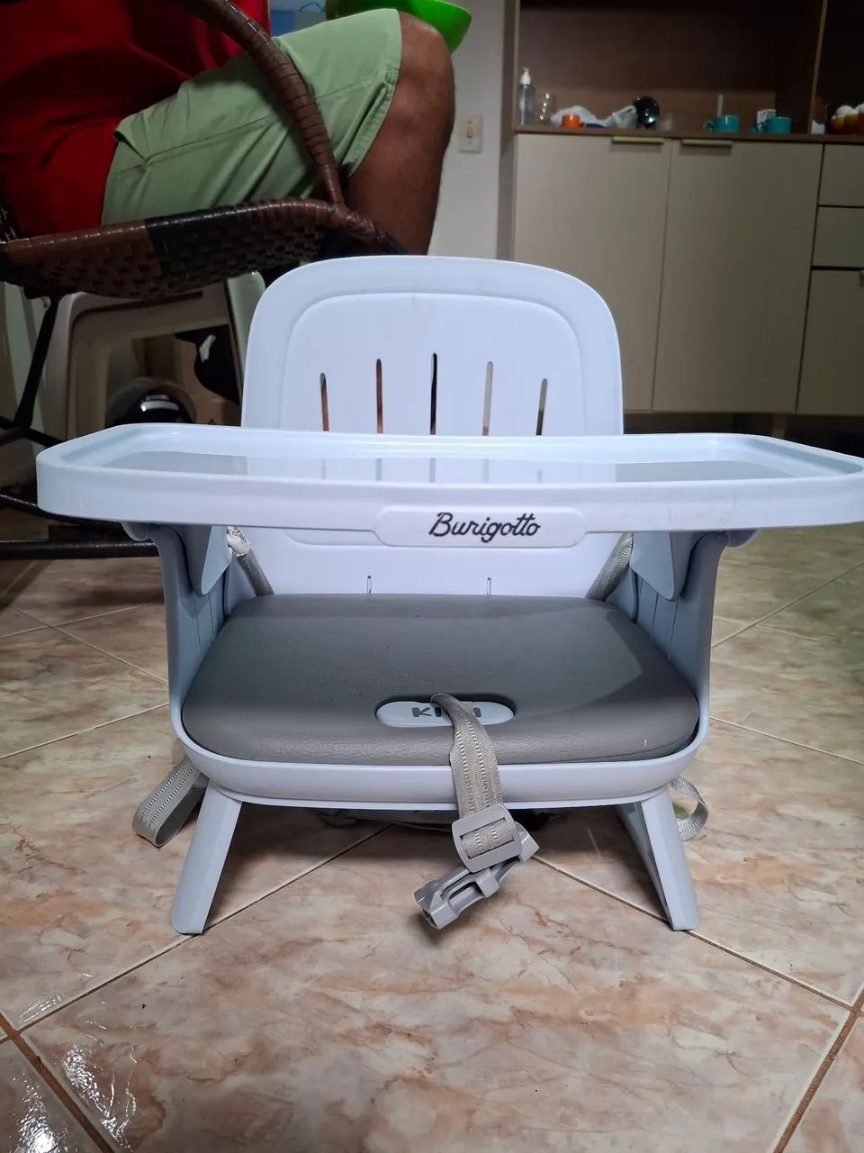 Cadeirinha de alimentação mini