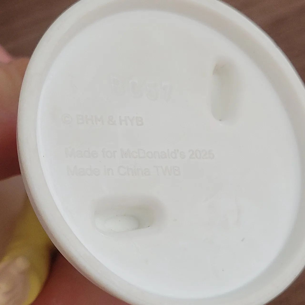 Boneco TinyTan Jin do BTS Coleção McDonald's 2025 - Foto 3