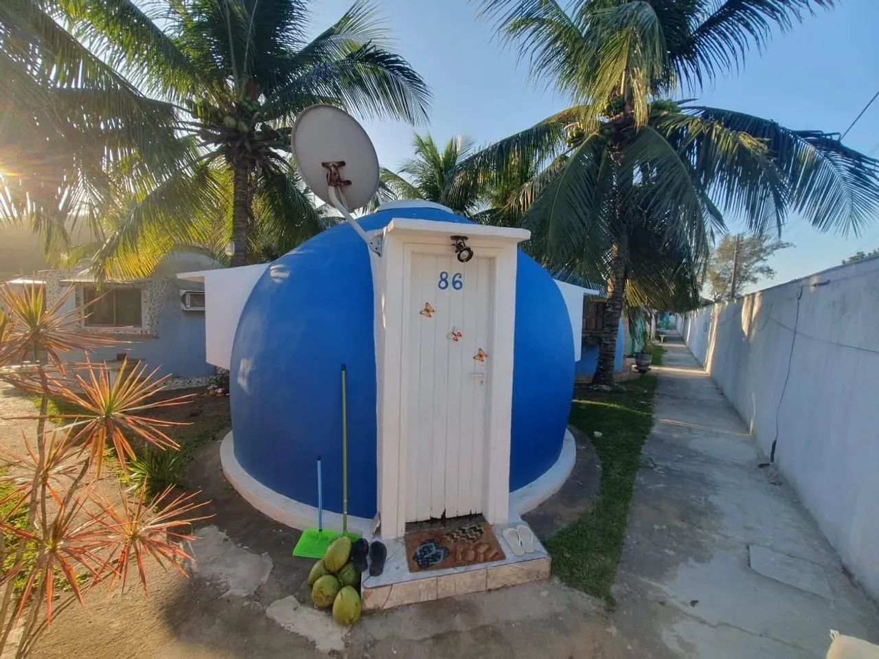 Casa em Condomínio Fechado - Frente à Praia de Tucuns (Búzios)