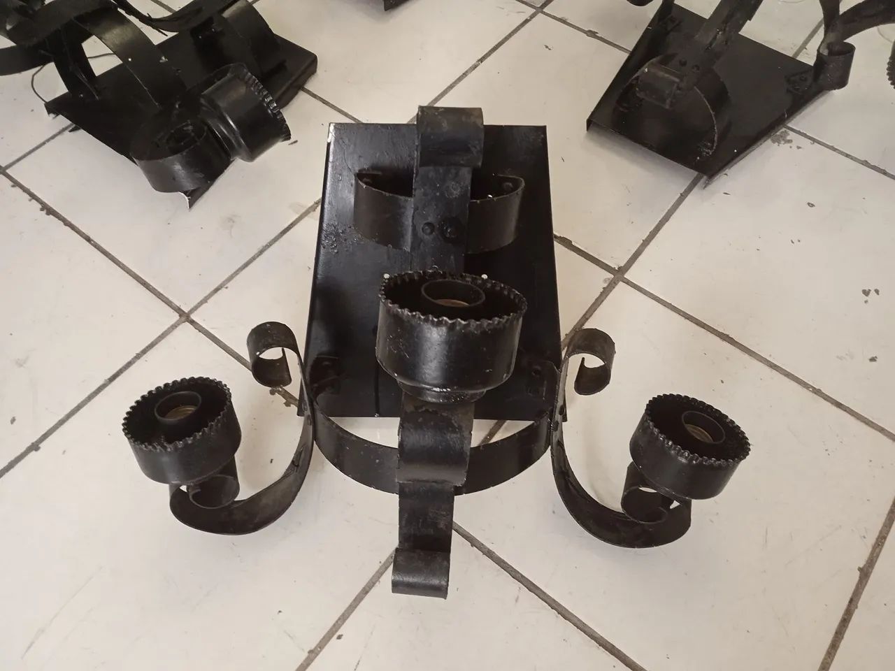 Candelabro de Parede em Ferro Rústico  - Foto 3