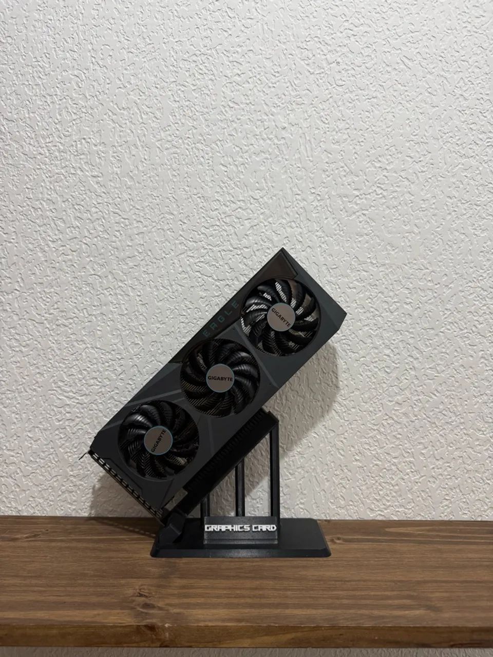 RX 6600 GIGABYTE EAGLE NOVA s/CAIXA