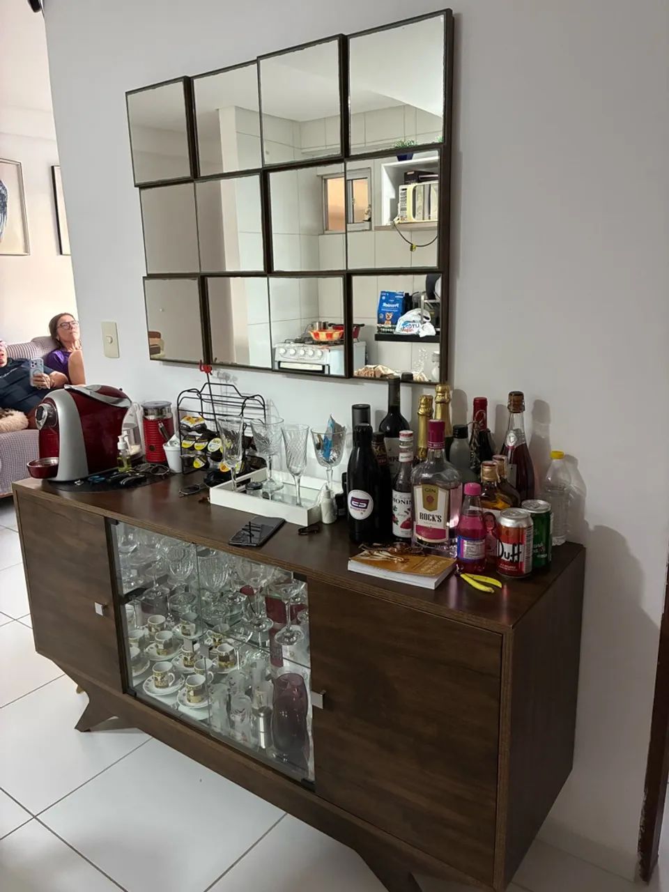 Aparador / cristaleira com led 