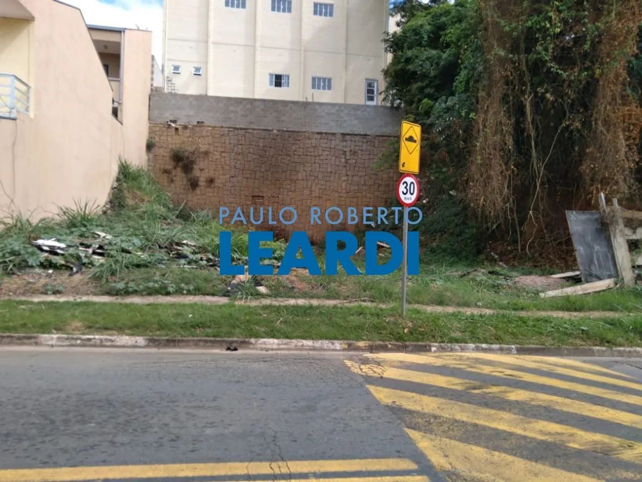 TERRENO - PARQUE DOS COCAIS - SP