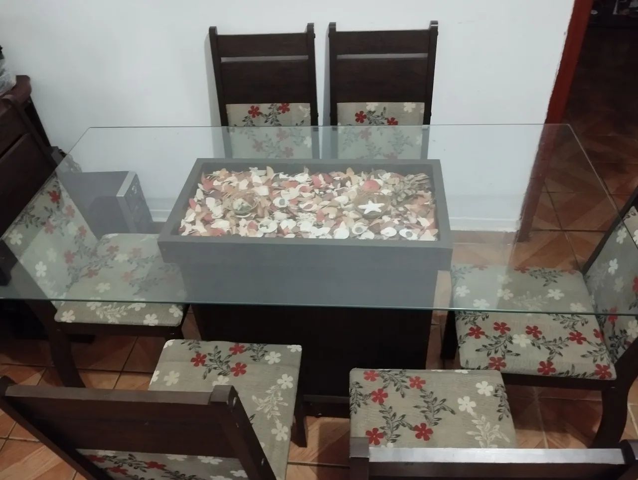 Mesa 4 cadeiras com tampa de vidro - Foto 3