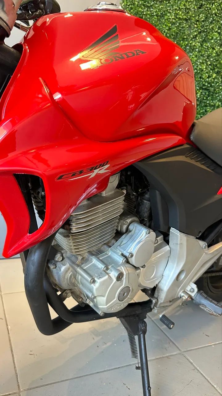 HONDA CB300 IMPECÁVEL  - Foto 5