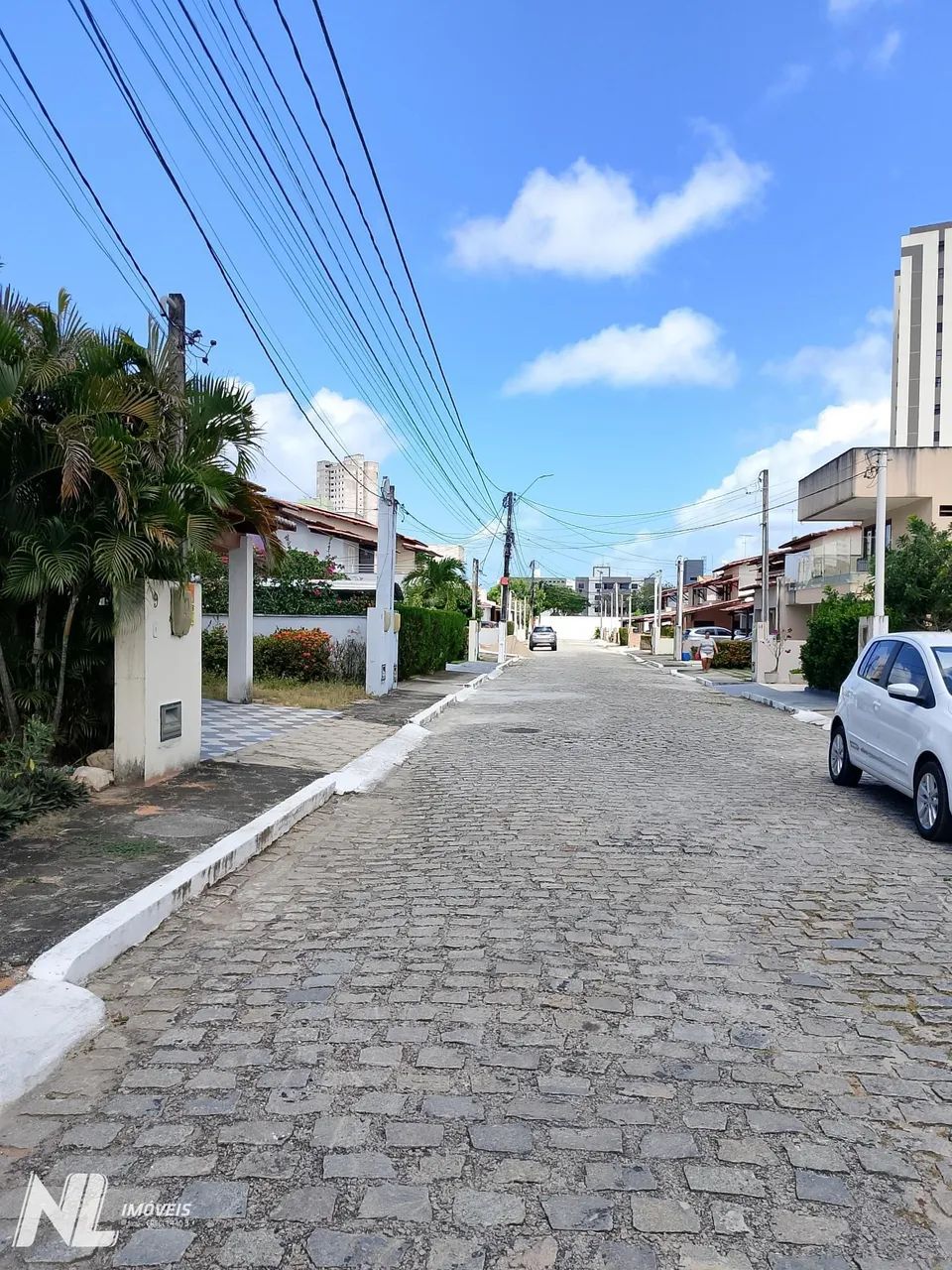Casa Duplex para Locação em Nova Parnamirim com 4 Quartos e 3 Suítes - Foto 2