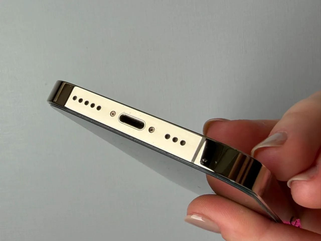 iPhone 14 Pro Gold 512gb  - Foto 2