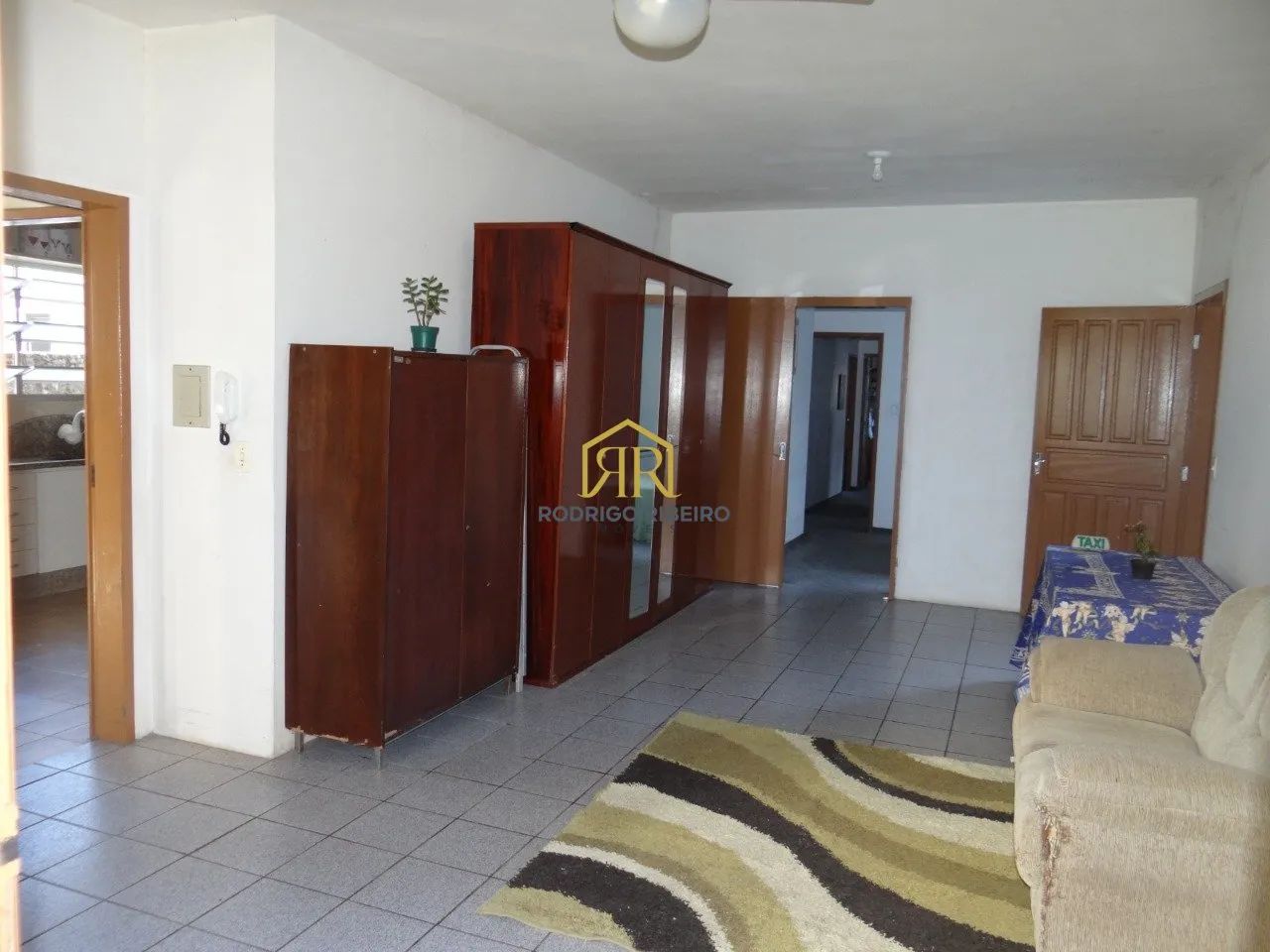 Casa com um excelente terreno no Córrego Grande. - Foto 3