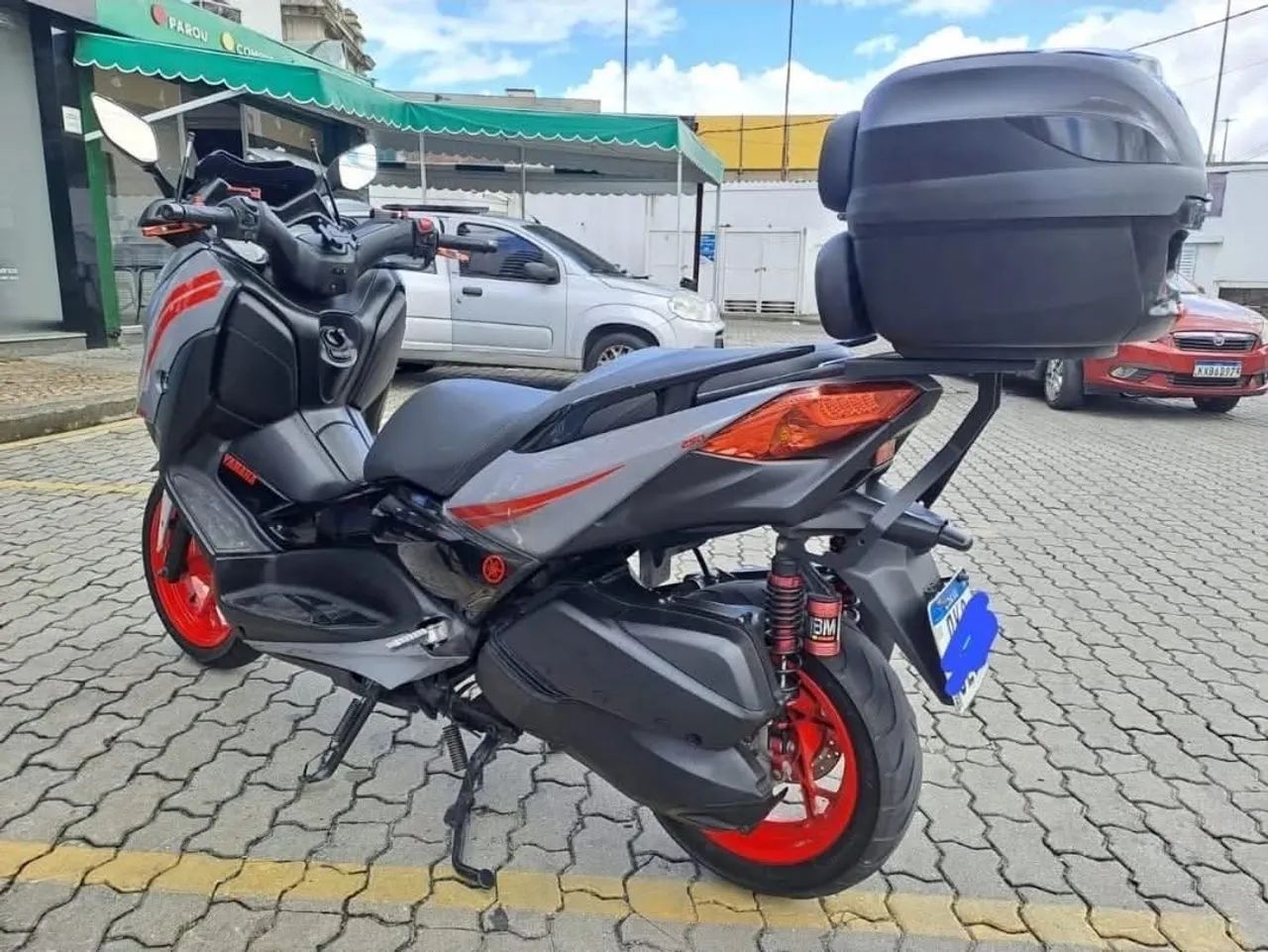 Vendo Xmax 250  - Foto 2