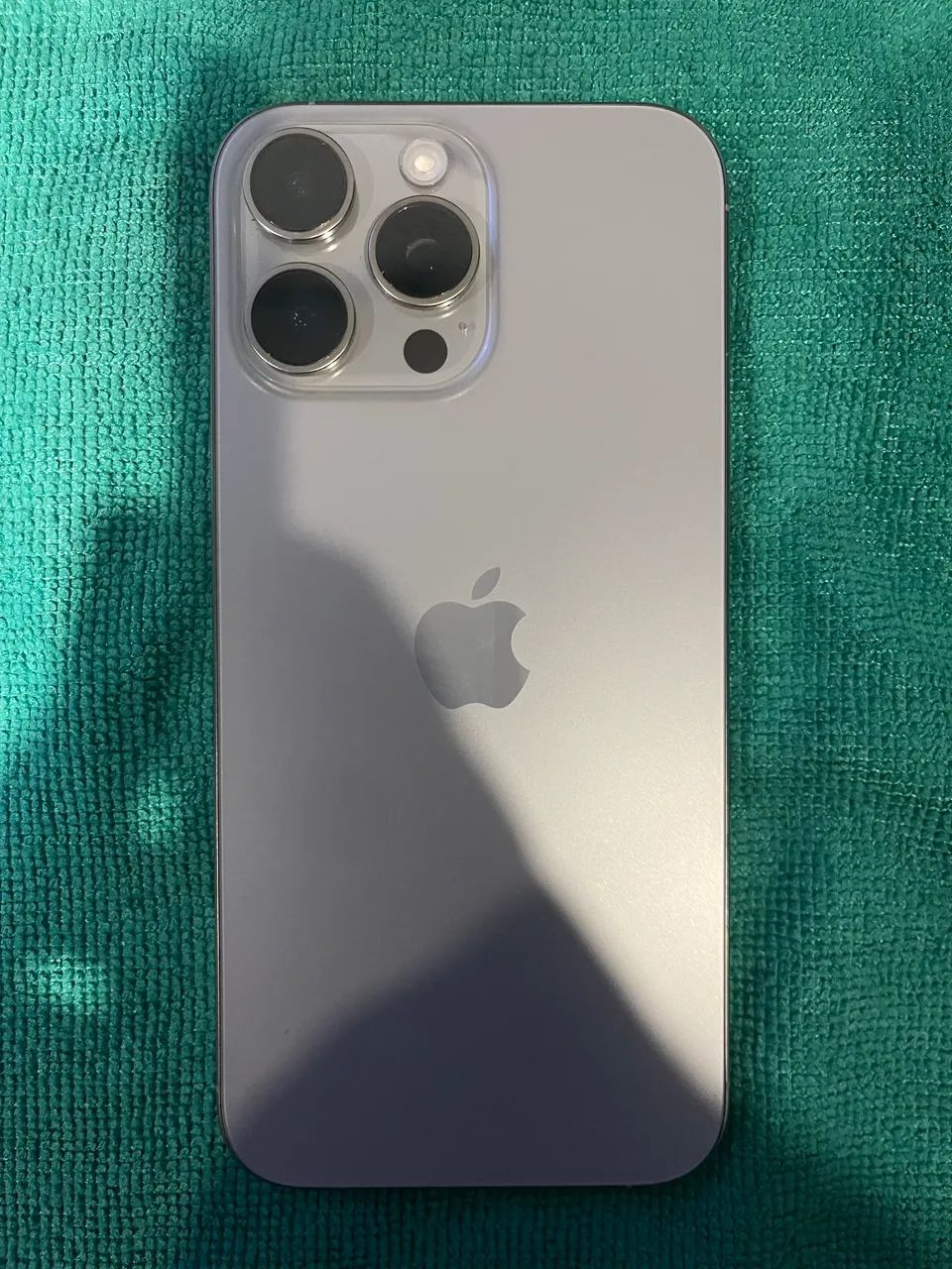 iPhone 16 Pro Max - Foto 2