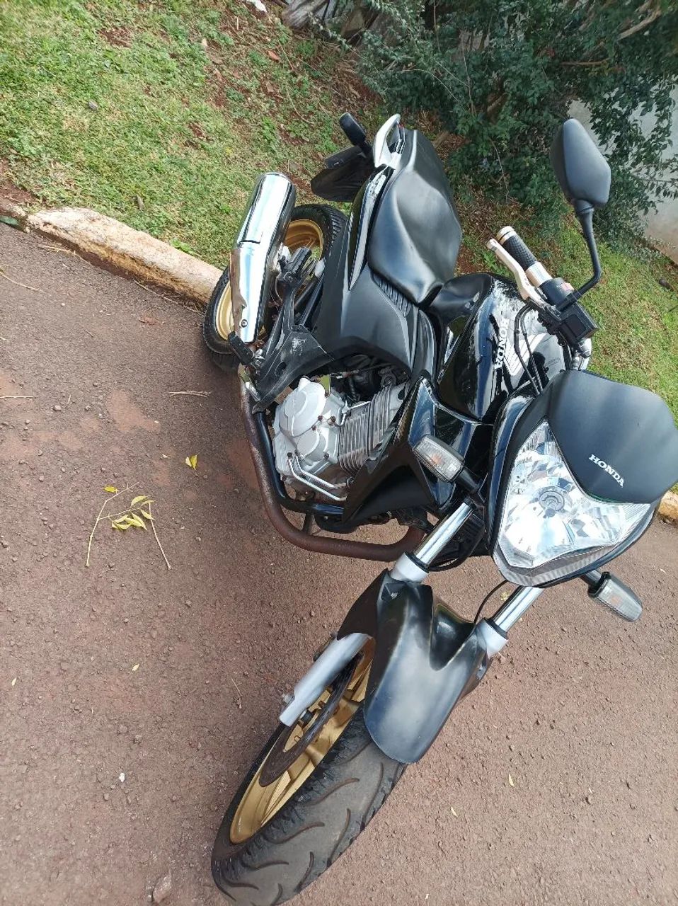 CB 300R Ano 2015 - Foto 3